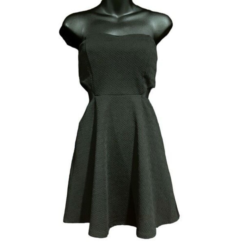 Forever 21 Black Strapless Textured Cutout Dress Women’s Small